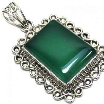 Green onyx 925 sterling silver vintage design pendant jewellery